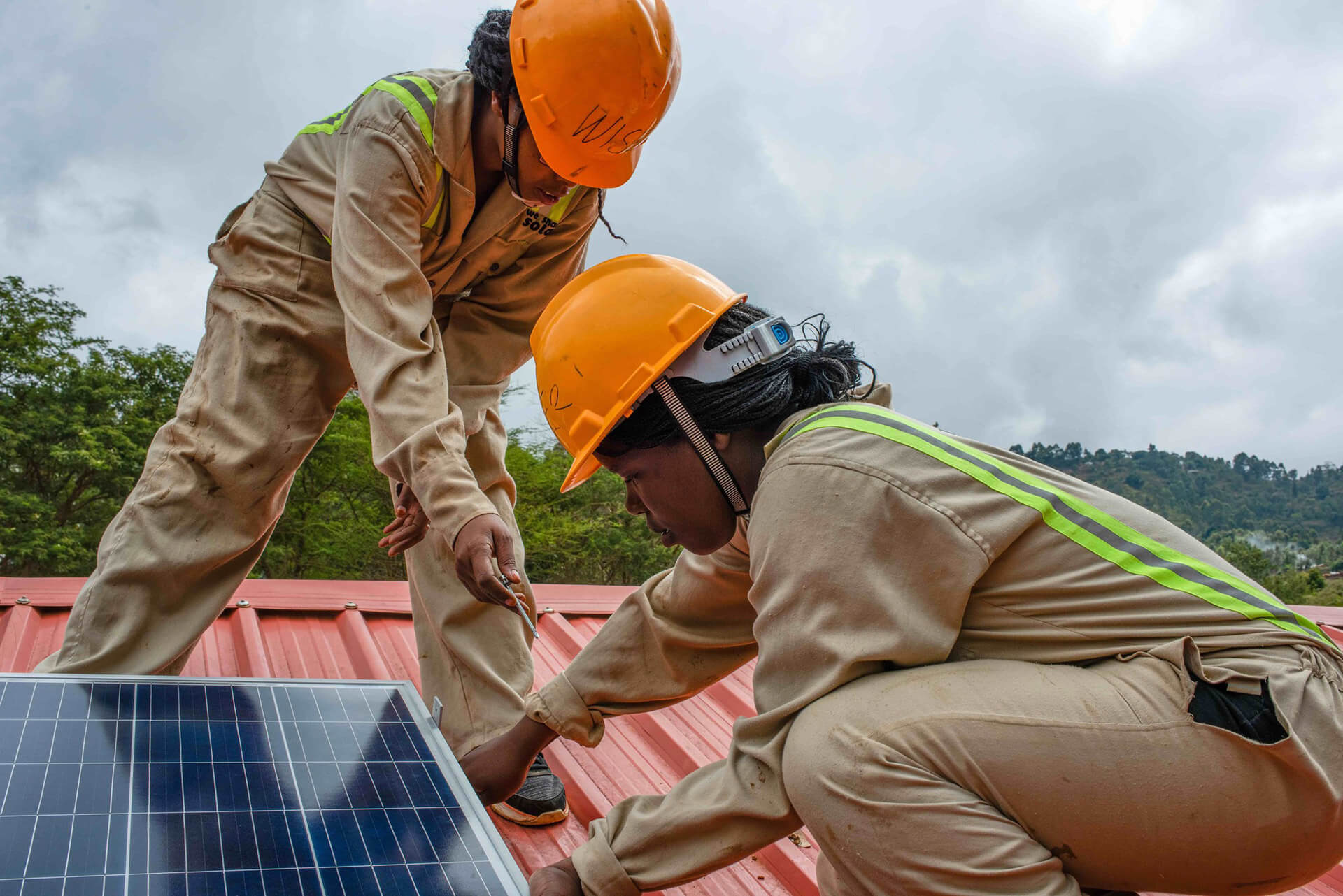 Judith Neilson Foundation - We Care Solar. WISEe-women-on-roof