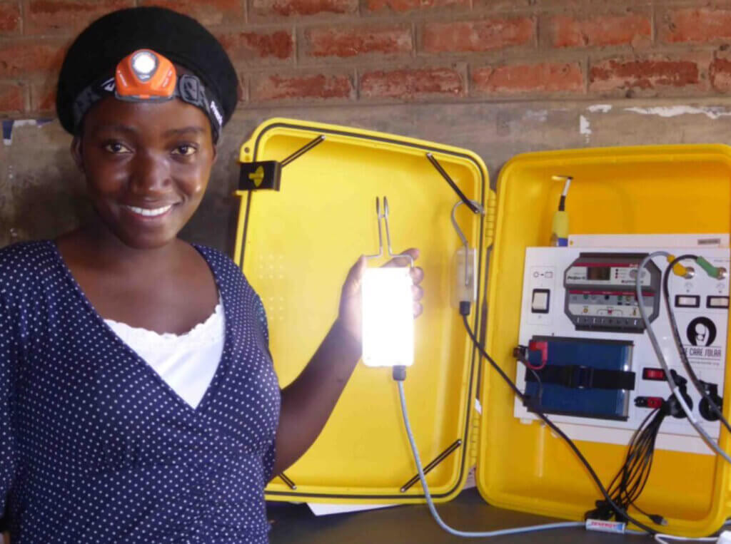 Health worker with a Solar Suitcase, Malawi. ©We Care Solar.