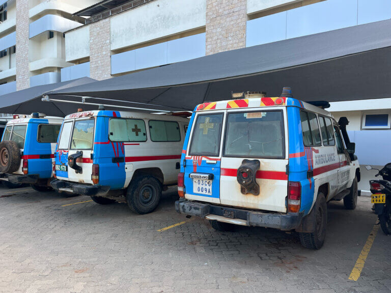 Emergency Medicine Kenya Foundation establishes GPS-enabled ambulance dispatch centres. © Judith Neilson Foundation.