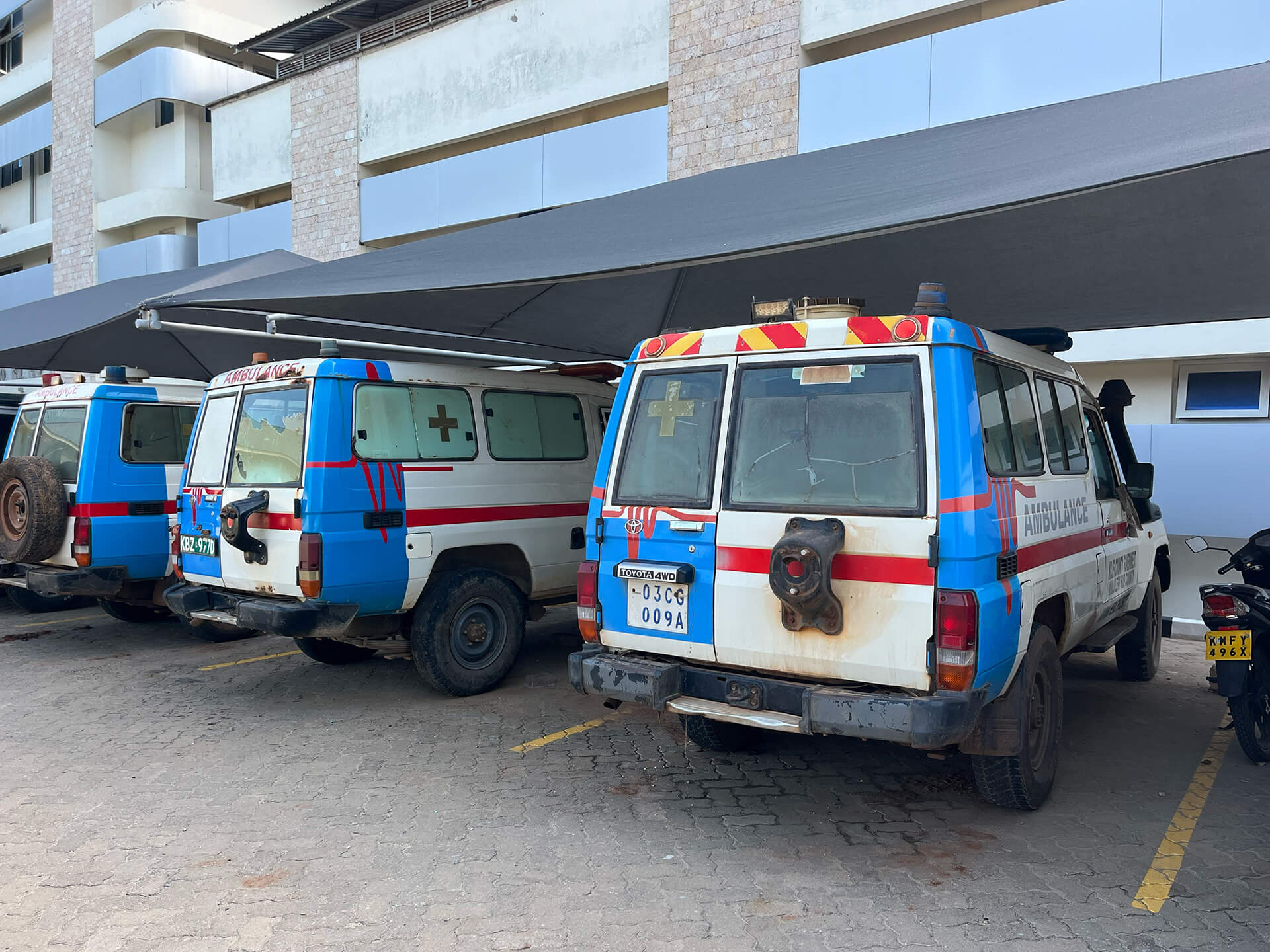 Emergency Medicine Kenya Foundation establishes GPS-enabled ambulance dispatch centres. © Judith Neilson Foundation.